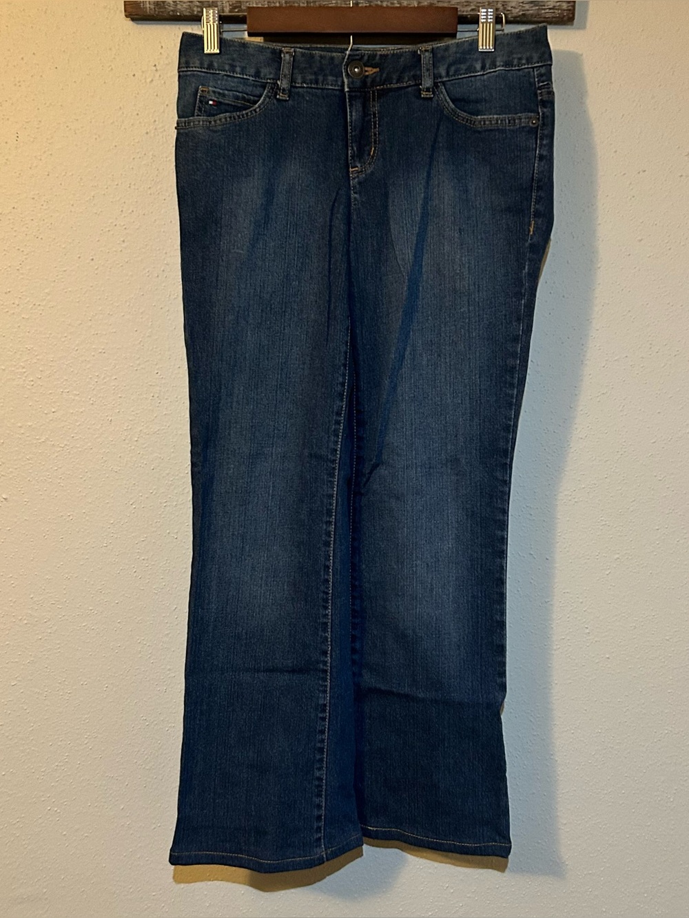 Tommy Hilfiger Freedom Boot Cut Jeans Dark Wash Size 6A